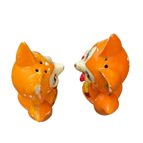 Vintage Elvin Anthropomorphic Fox Salt & Pepper Shakers Orange w/ Red Bow Tie - Picture 5 of 16